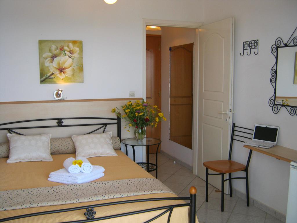Neapoli Rooms Neapoli Voion Room photo